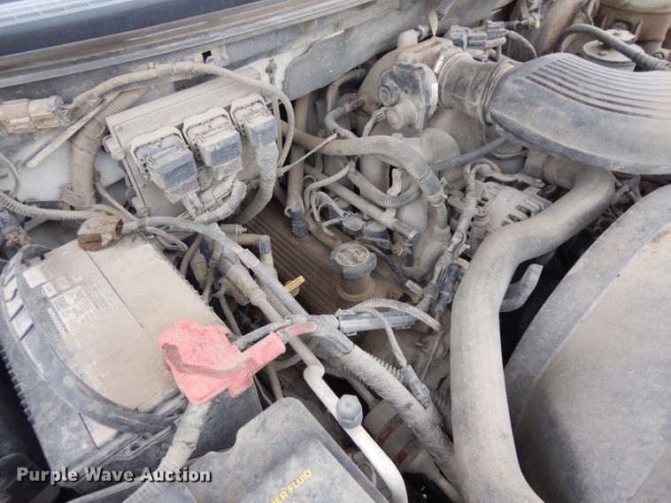 image for item GG9185 2004 Ford F150 Super Cab pickup truck