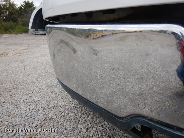 image for item GG9185 2004 Ford F150 Super Cab pickup truck