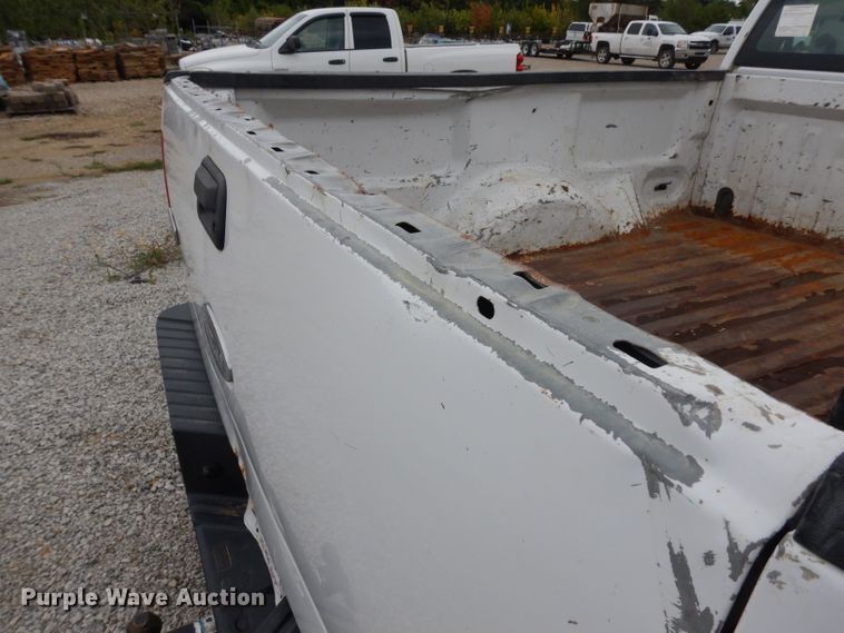 image for item GG9185 2004 Ford F150 Super Cab pickup truck