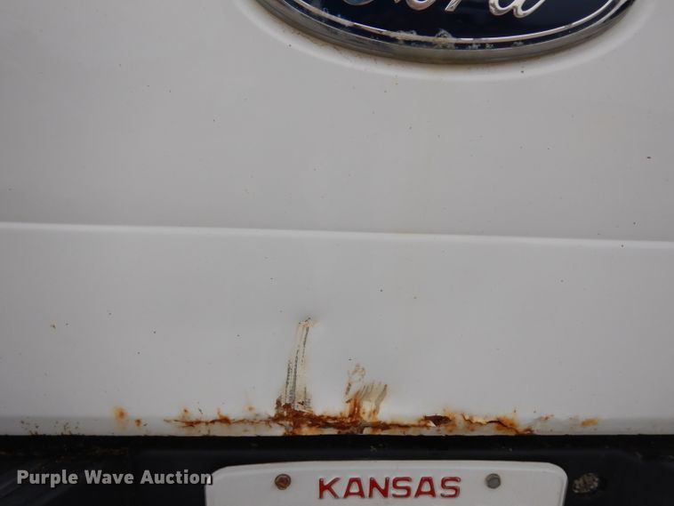 image for item GG9185 2004 Ford F150 Super Cab pickup truck