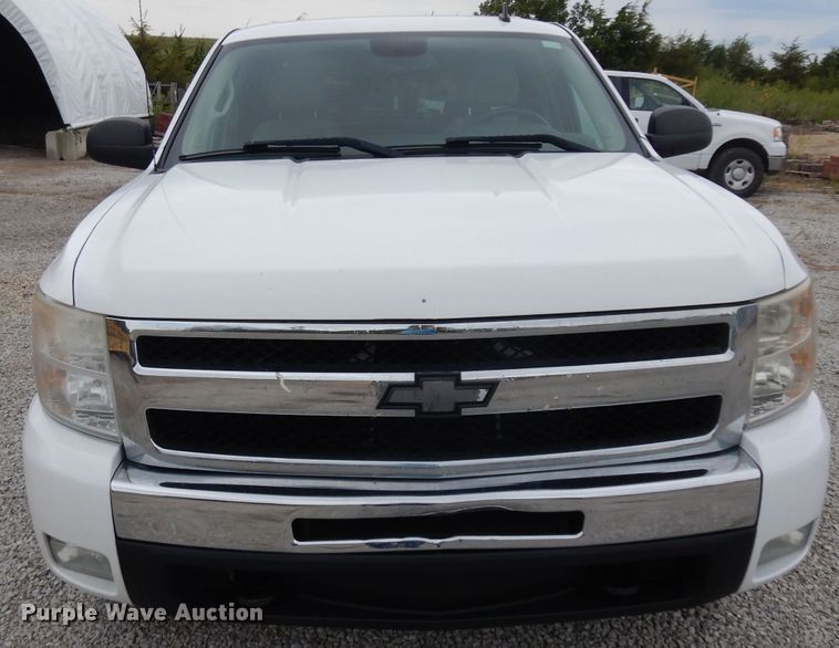 image for item GG9186 2009 Chevrolet Silverado 1500 Crew Cab pickup truck