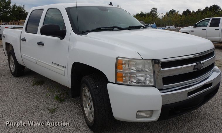 image for item GG9186 2009 Chevrolet Silverado 1500 Crew Cab pickup truck