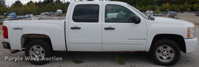 image for item GG9186 2009 Chevrolet Silverado 1500 Crew Cab pickup truck