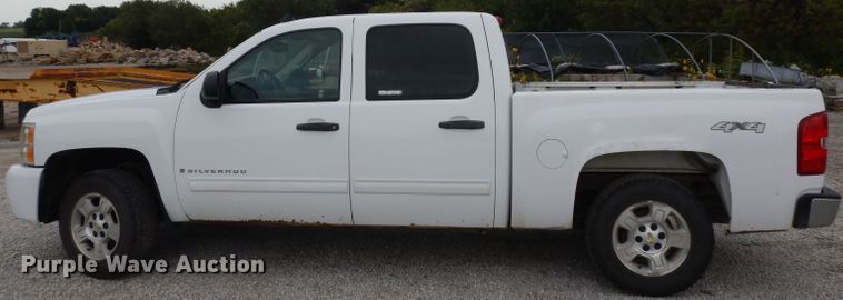 image for item GG9186 2009 Chevrolet Silverado 1500 Crew Cab pickup truck