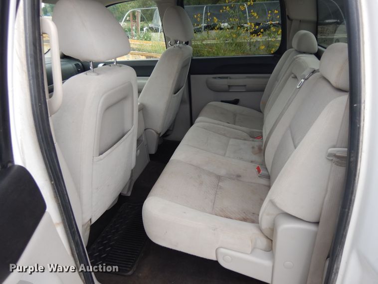 image for item GG9186 2009 Chevrolet Silverado 1500 Crew Cab pickup truck