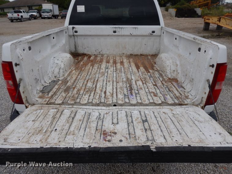 image for item GG9186 2009 Chevrolet Silverado 1500 Crew Cab pickup truck