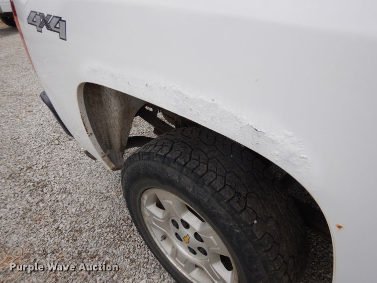 image for item GG9186 2009 Chevrolet Silverado 1500 Crew Cab pickup truck