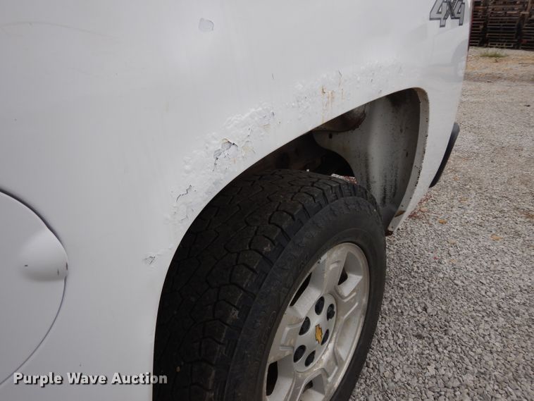 image for item GG9186 2009 Chevrolet Silverado 1500 Crew Cab pickup truck