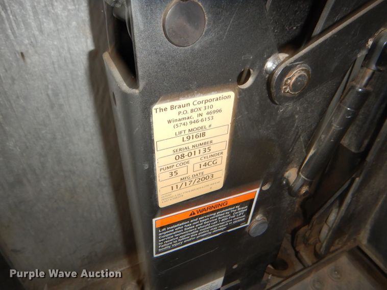 image for item GH9676 1992 International 3800 school bus