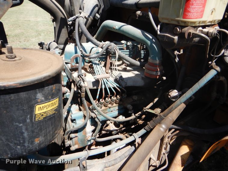 image for item GH9676 1992 International 3800 school bus