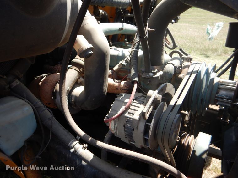 image for item GH9676 1992 International 3800 school bus