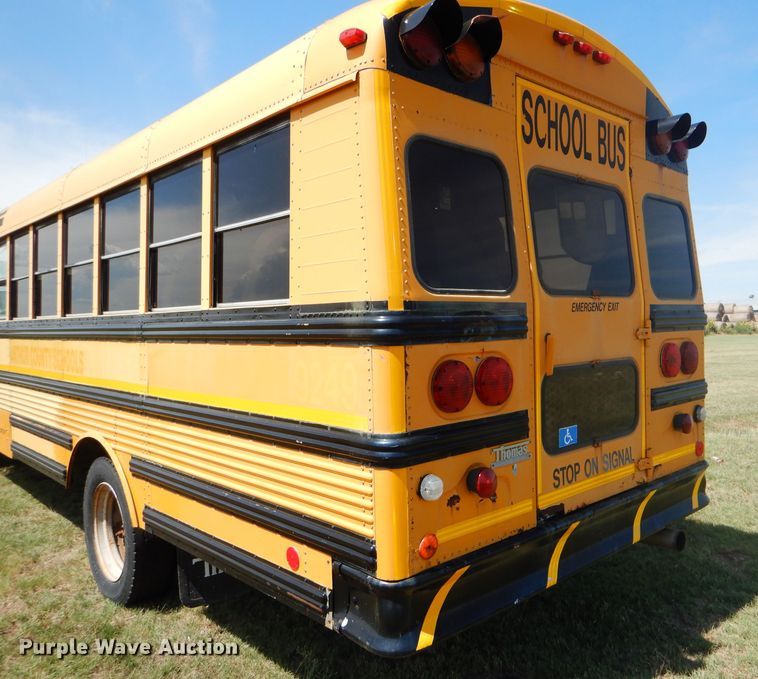 image for item GH9676 1992 International 3800 school bus