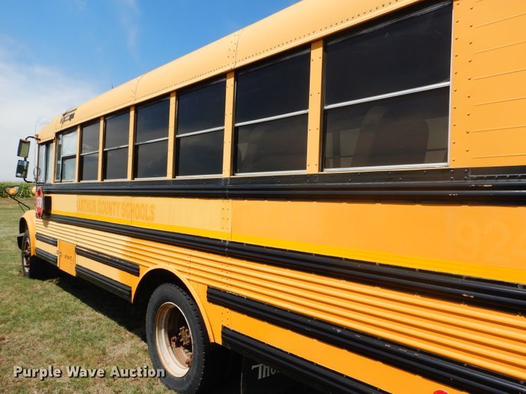 image for item GH9676 1992 International 3800 school bus