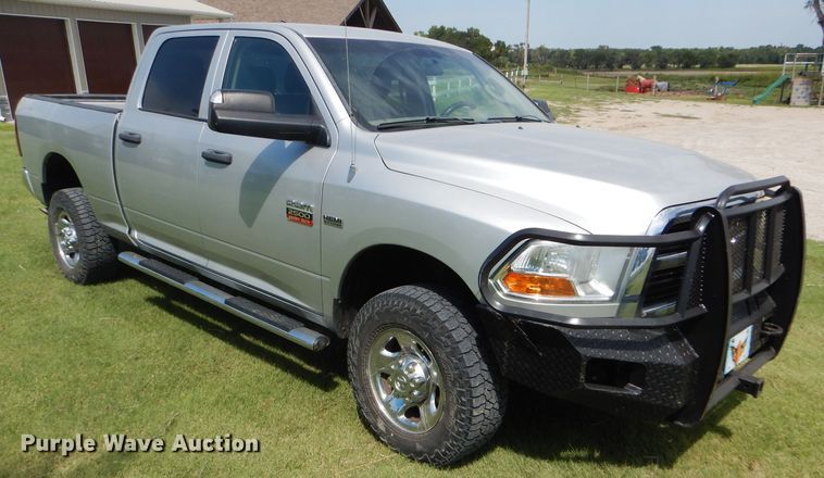 image for item GH9745 2012 Dodge Ram 2500 Crew Cab pickup truck