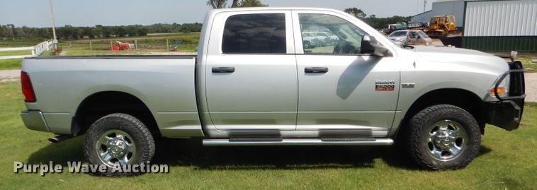 image for item GH9745 2012 Dodge Ram 2500 Crew Cab pickup truck