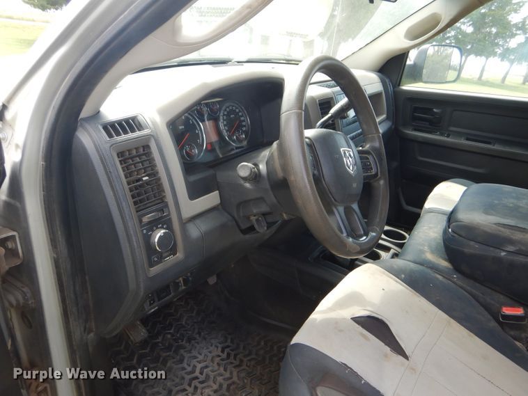 image for item GH9745 2012 Dodge Ram 2500 Crew Cab pickup truck