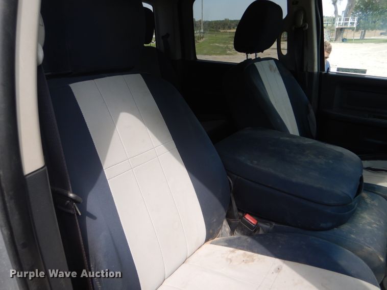 image for item GH9745 2012 Dodge Ram 2500 Crew Cab pickup truck