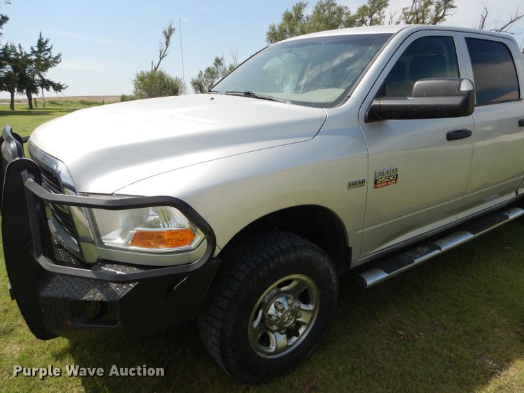 image for item GH9745 2012 Dodge Ram 2500 Crew Cab pickup truck
