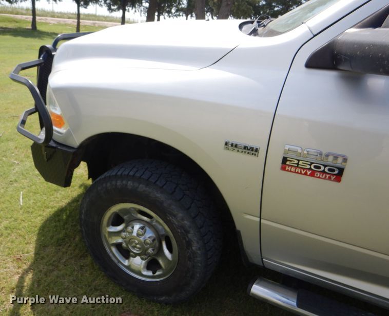 image for item GH9745 2012 Dodge Ram 2500 Crew Cab pickup truck