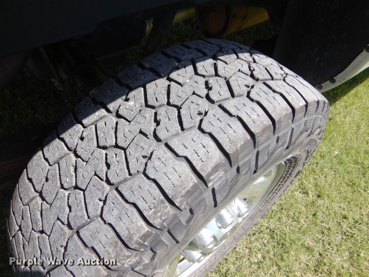 image for item GH9745 2012 Dodge Ram 2500 Crew Cab pickup truck