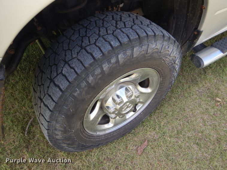 image for item GH9745 2012 Dodge Ram 2500 Crew Cab pickup truck