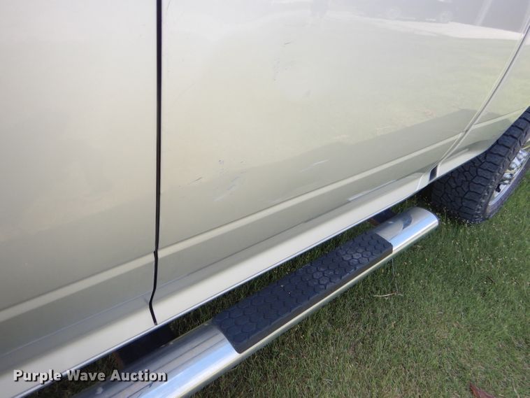 image for item GH9745 2012 Dodge Ram 2500 Crew Cab pickup truck