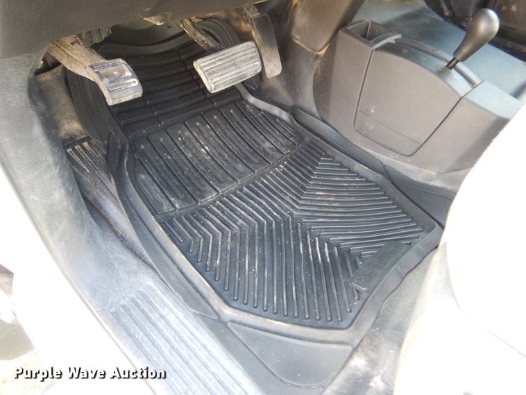 image for item GH9746 2015 Chevrolet Silverado 2500HD Double Cab pickup truck