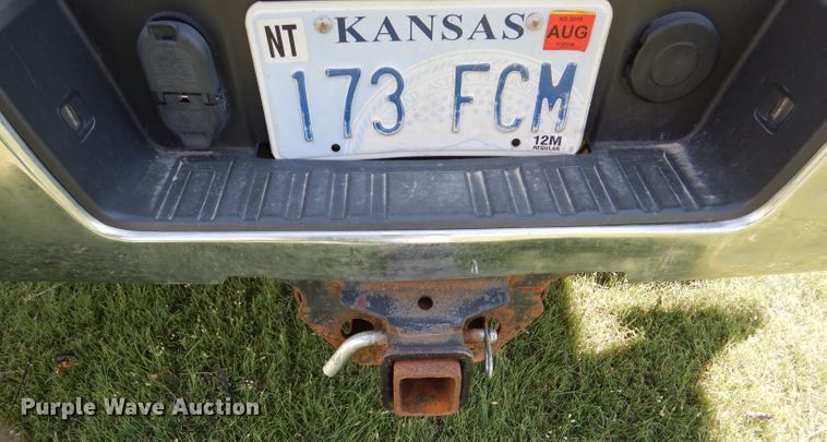 image for item GH9746 2015 Chevrolet Silverado 2500HD Double Cab pickup truck