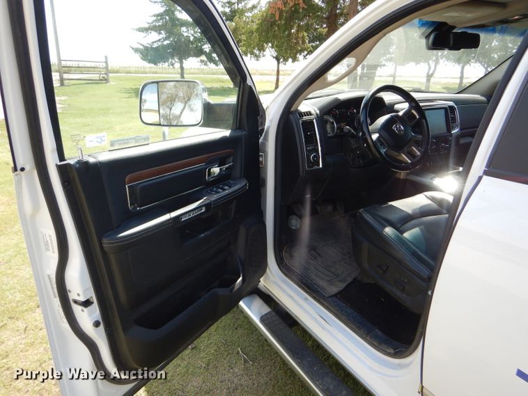 image for item GH9747 2013 Dodge Ram 1500 Crew Cab pickup truck