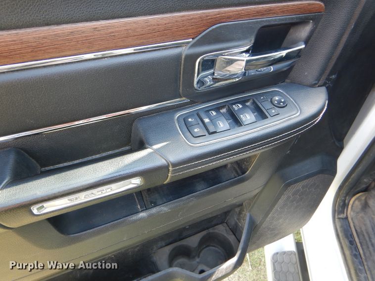 image for item GH9747 2013 Dodge Ram 1500 Crew Cab pickup truck