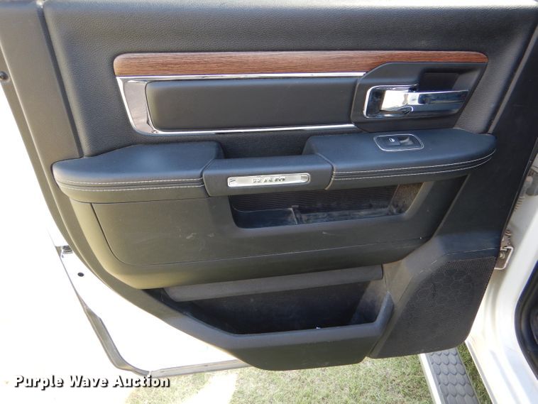 image for item GH9747 2013 Dodge Ram 1500 Crew Cab pickup truck