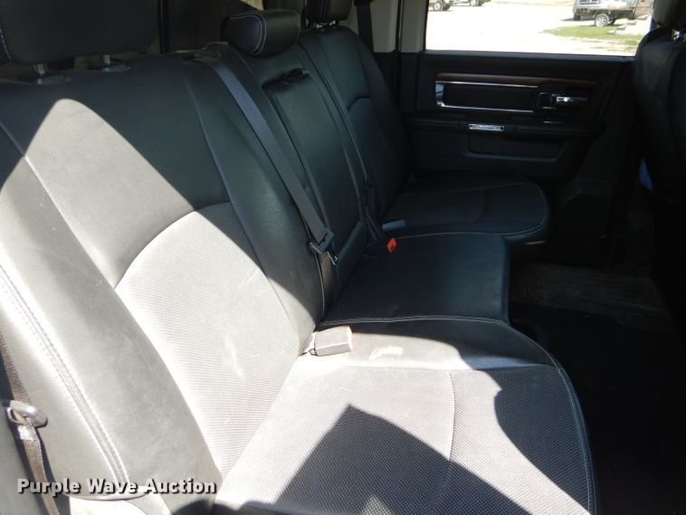 image for item GH9747 2013 Dodge Ram 1500 Crew Cab pickup truck