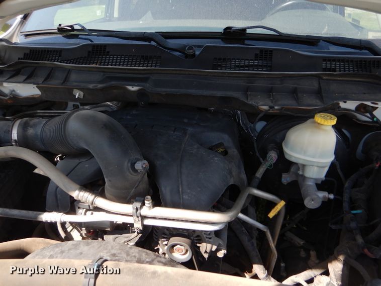 image for item GH9747 2013 Dodge Ram 1500 Crew Cab pickup truck