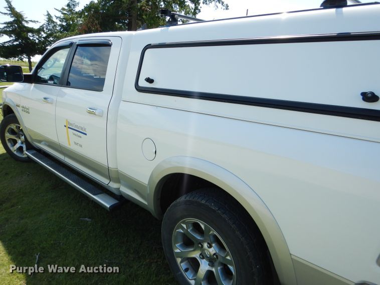 image for item GH9747 2013 Dodge Ram 1500 Crew Cab pickup truck