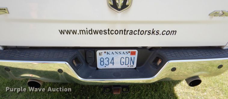 image for item GH9747 2013 Dodge Ram 1500 Crew Cab pickup truck