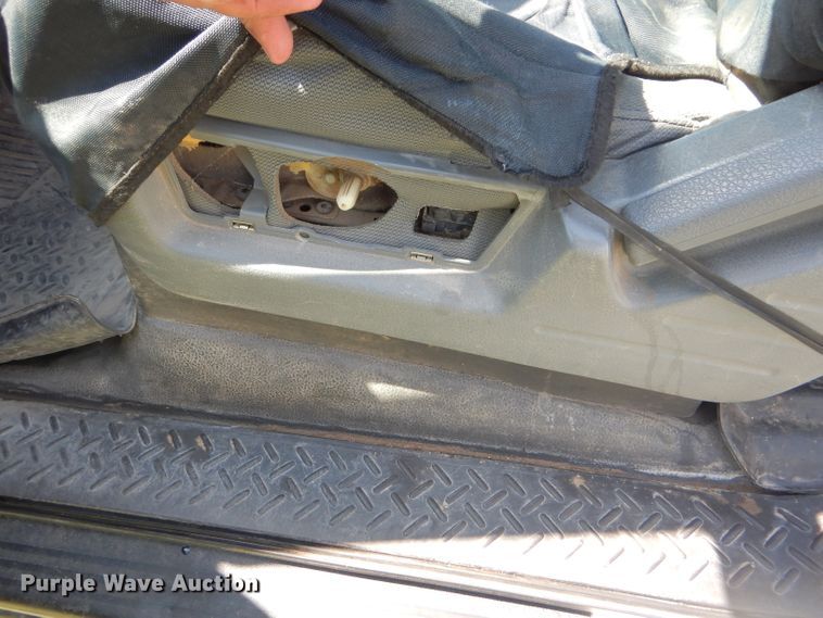 image for item GH9748 2011 Ford F150 XL SuperCab pickup truck