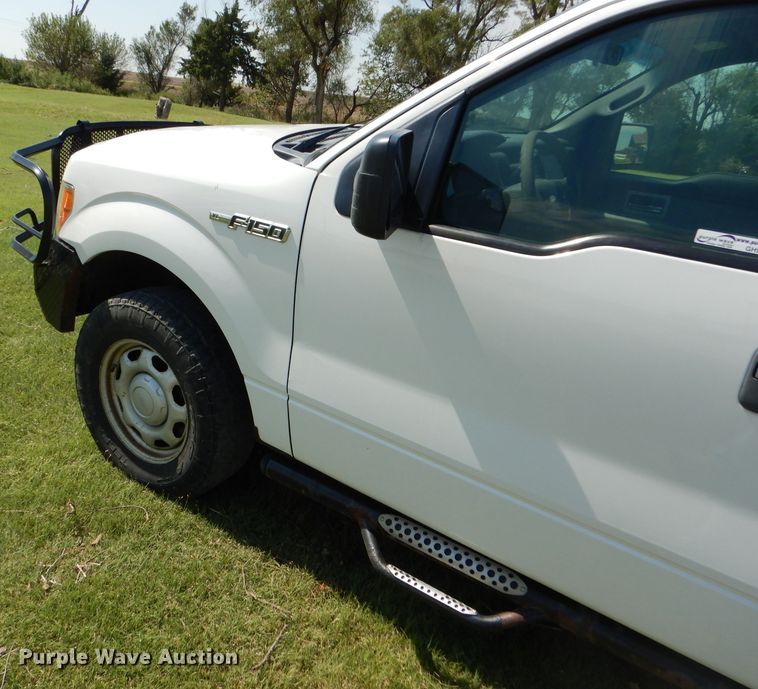 image for item GH9748 2011 Ford F150 XL SuperCab pickup truck