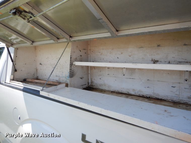 image for item GH9748 2011 Ford F150 XL SuperCab pickup truck