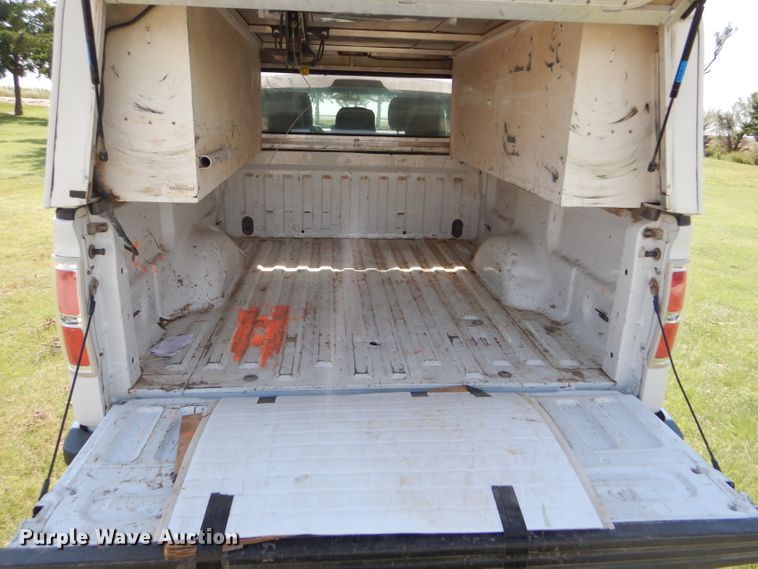 image for item GH9748 2011 Ford F150 XL SuperCab pickup truck