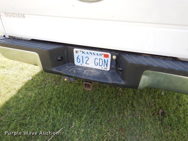 image for item GH9748 2011 Ford F150 XL SuperCab pickup truck