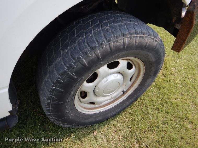 image for item GH9748 2011 Ford F150 XL SuperCab pickup truck