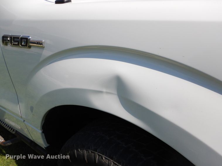 image for item GH9748 2011 Ford F150 XL SuperCab pickup truck