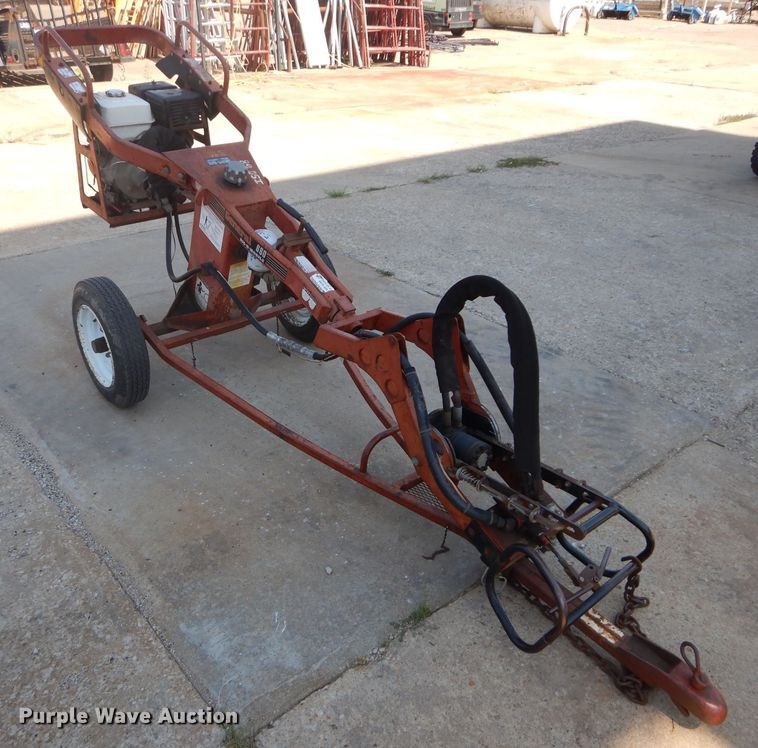 image for item GJ9833 1999 General 660 Dig-R-Mobile auger