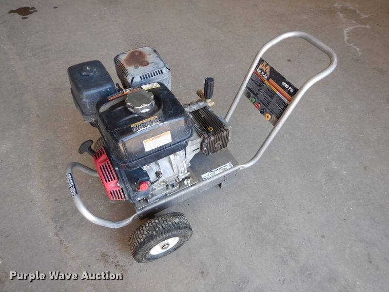 image for item GJ9836 2013 Mi-T-M CA-4004-1MAH pressure washer