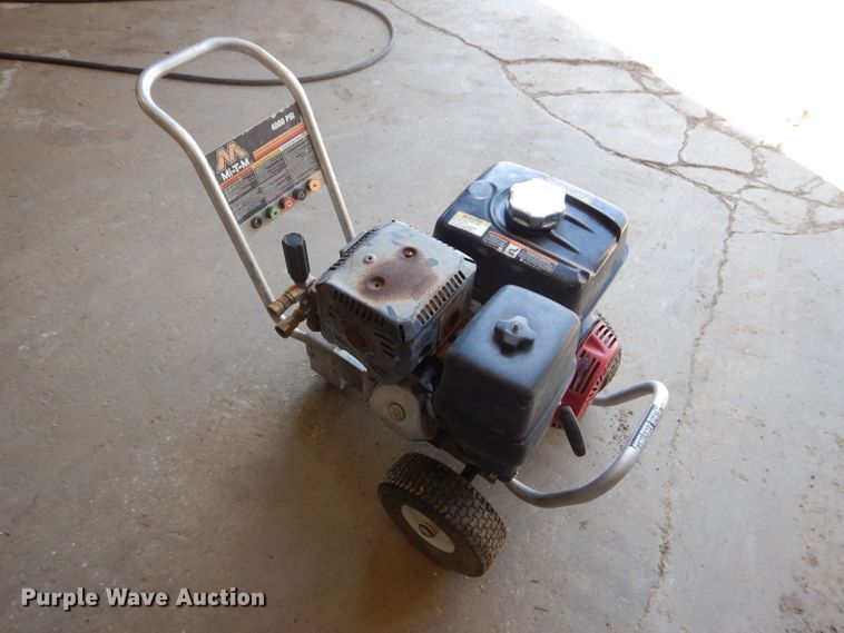 image for item GJ9836 2013 Mi-T-M CA-4004-1MAH pressure washer