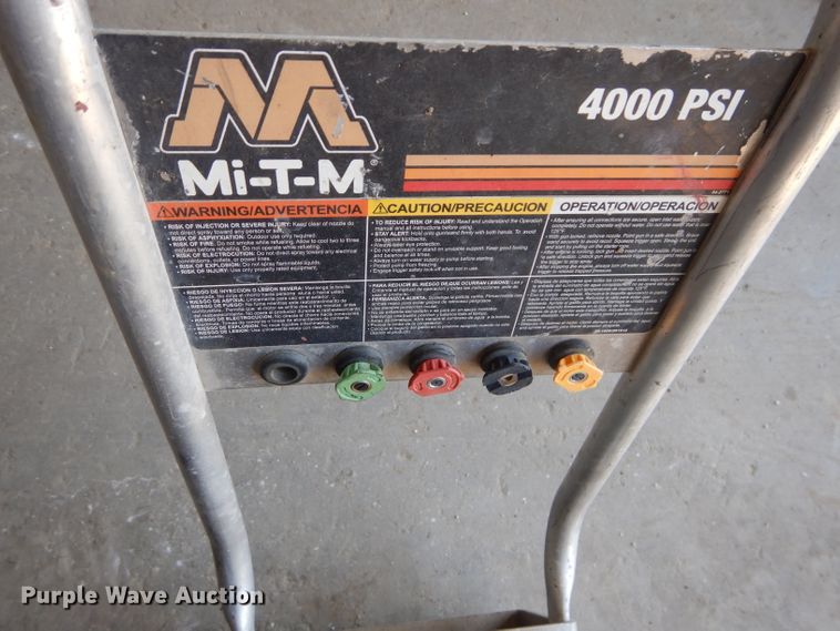 image for item GJ9836 2013 Mi-T-M CA-4004-1MAH pressure washer