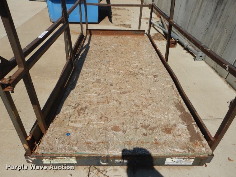 image for item GJ9837 Forklift work platform