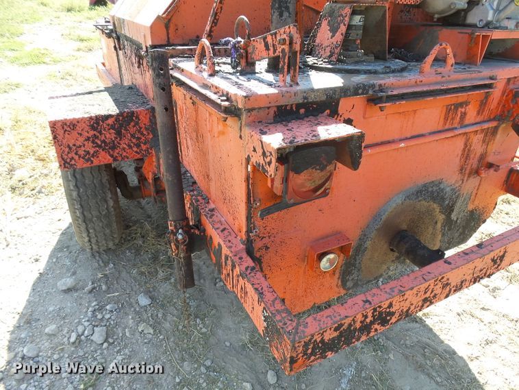 image for item DA3637 Crack seal trailer