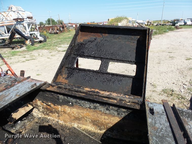 image for item DA3637 Crack seal trailer