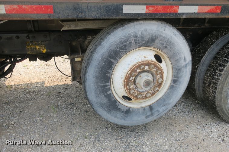 image for item DB10208 1992 Freightliner FLD dump truck